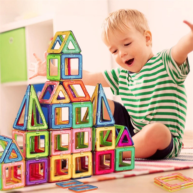 Magnetklossar Barn – Pedagogiskt Byggset