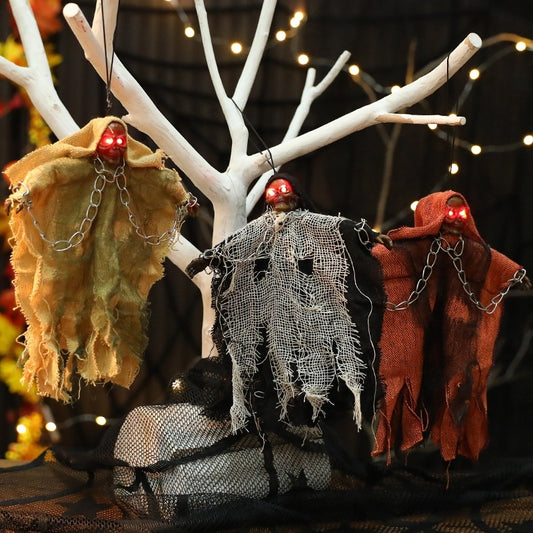 Halloween Hängande Spöke med Järnkedja och Lysande Dödskalle – Dekorativa Prydnader