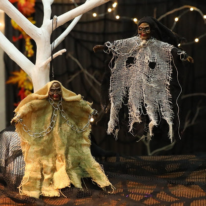 Halloween Hängande Spöke med Järnkedja och Lysande Dödskalle – Dekorativa Prydnader
