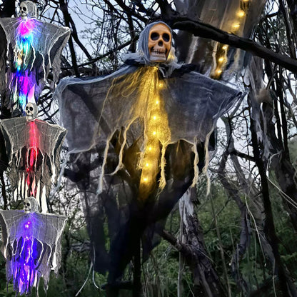 Halloween Dekorationer – Skräckinjagande Hängande Spöke med Dödskalle & Skelettrekvisita