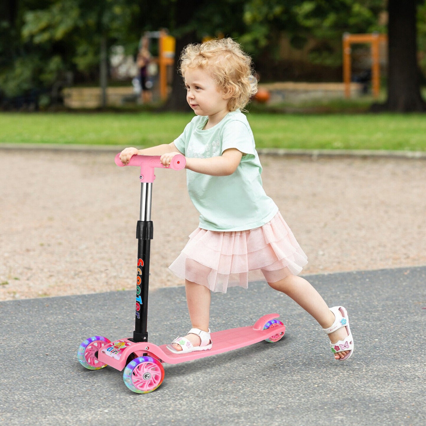 Barnsparkcykel med Tre Hjul – Justerbar med LED-ljus